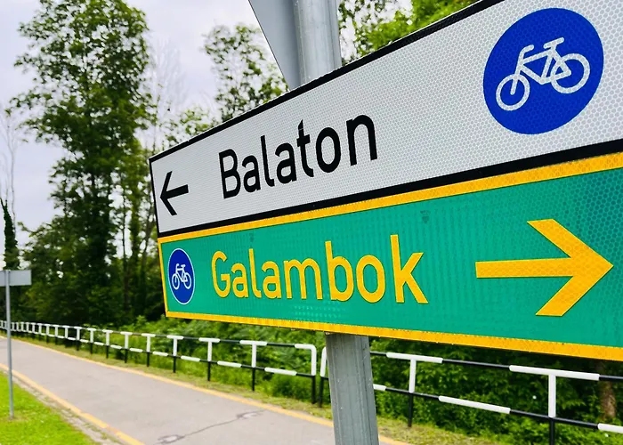 Gyoengy 4* 佐洛卡罗斯